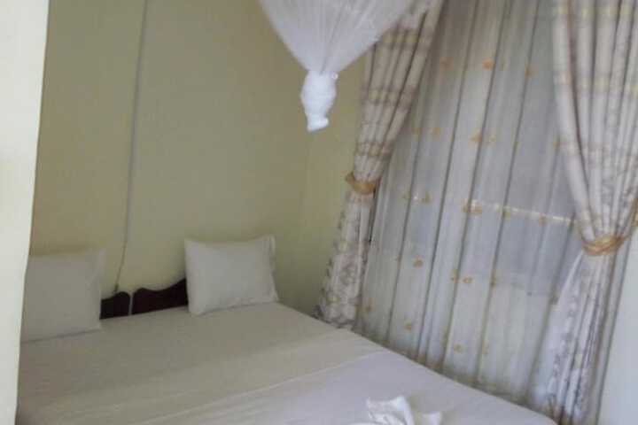 Room 14 of 46
