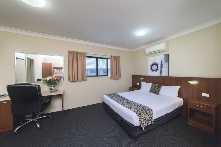 Room 53 of 73