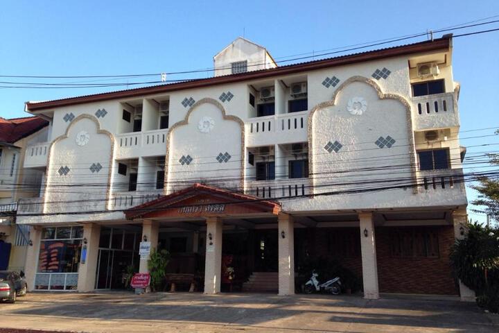 Kankrao Place Hotel