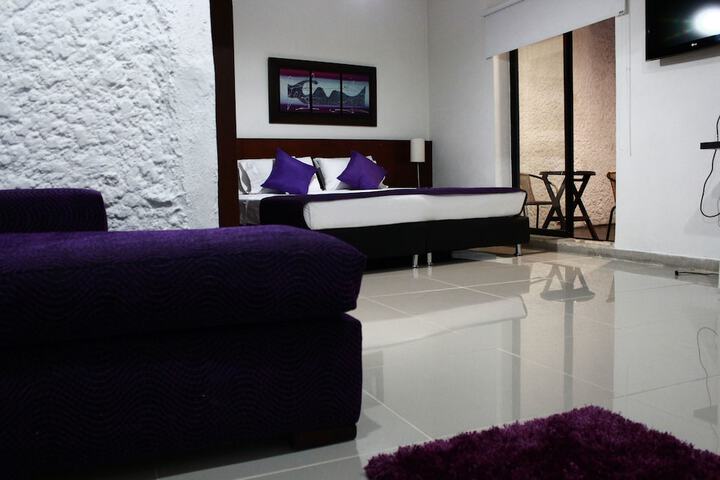 Room 4 of 44
