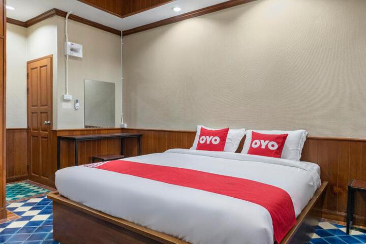 OYO 736 Green Poshtel