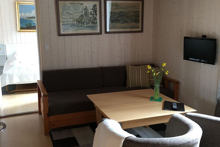 Room 10 of 62