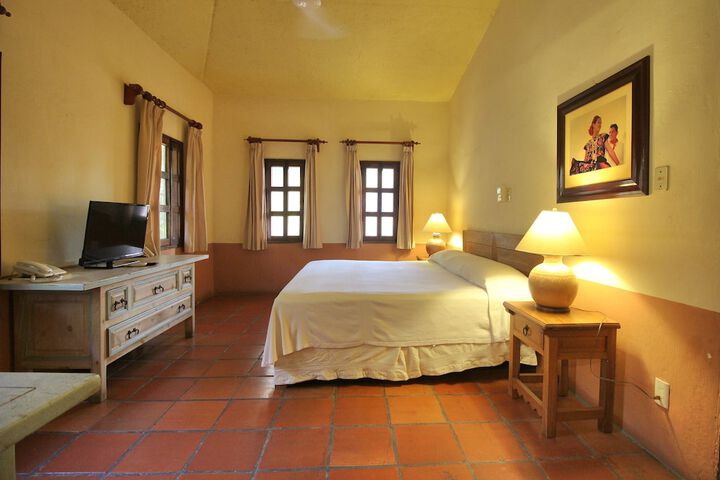 Room 4 of 45