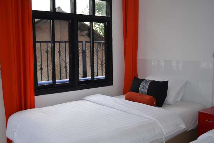 Room 20 of 44