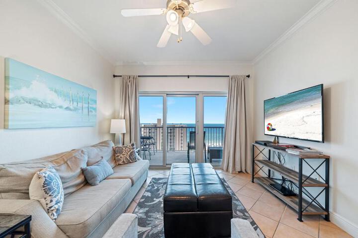 Crystal Tower 902 in Gulf Shores, AL