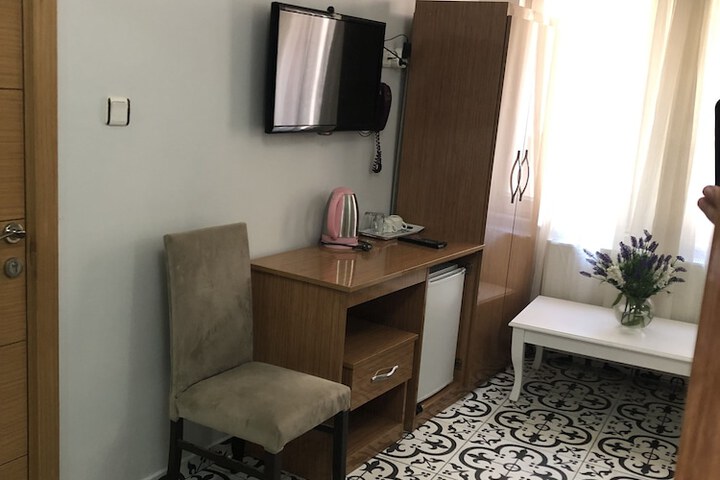 Room 78 of 137