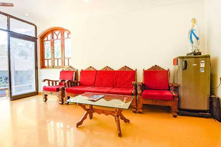 Hotel Interior 8 of 32