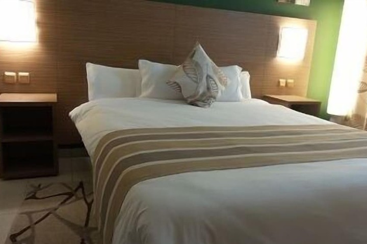 Room 8 of 55