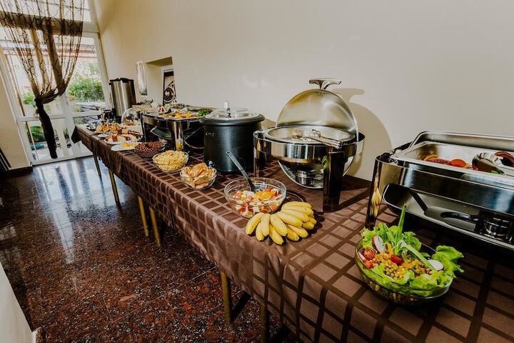 Dining Photos