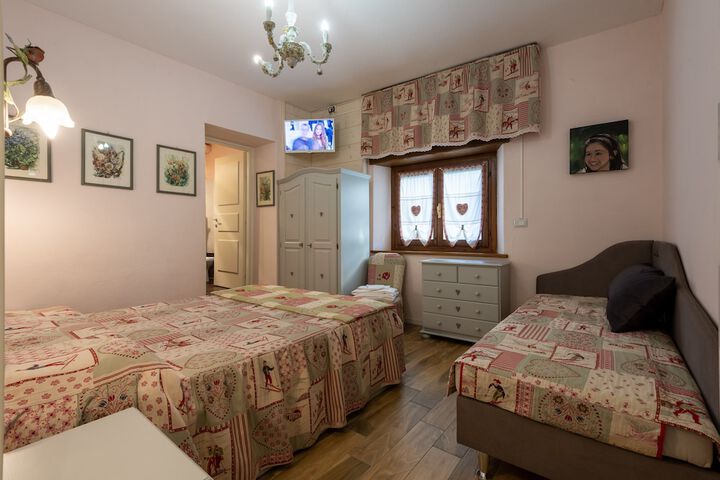 Room 29 of 153