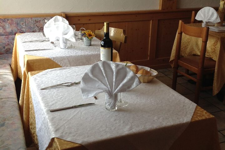 Breakfast/Coffee Service 18 of 30