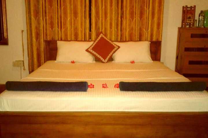Room 4 of 21
