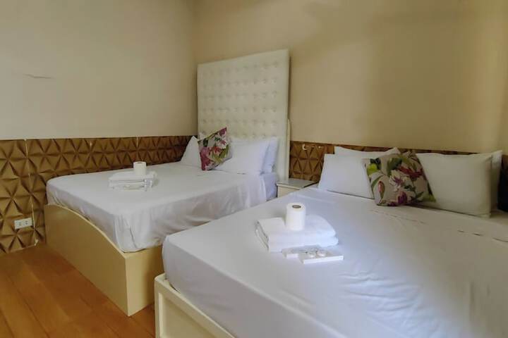 Room 10 of 60