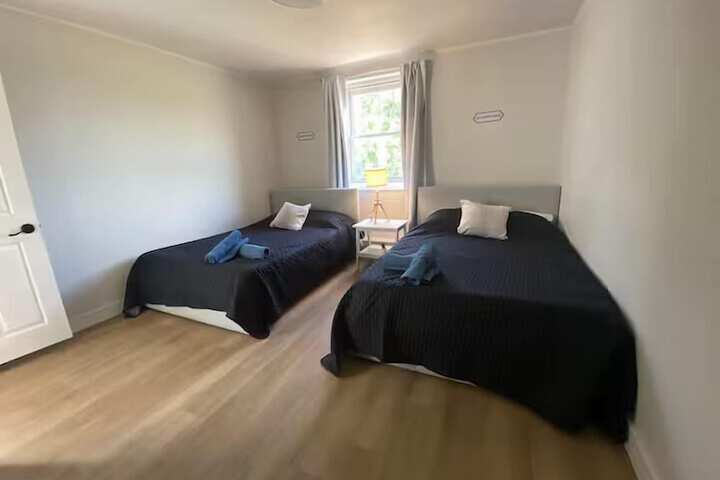 Room 3 of 36