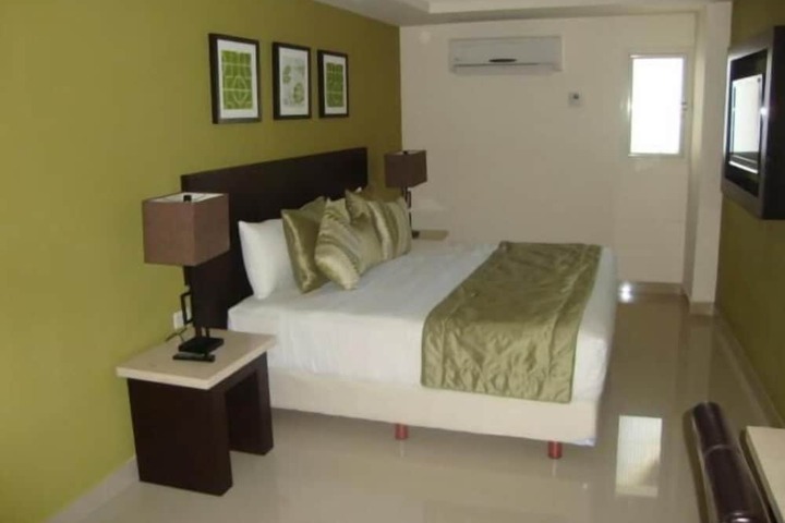 Room 17 of 55