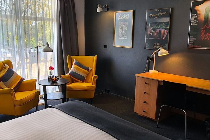 Room 14 of 51