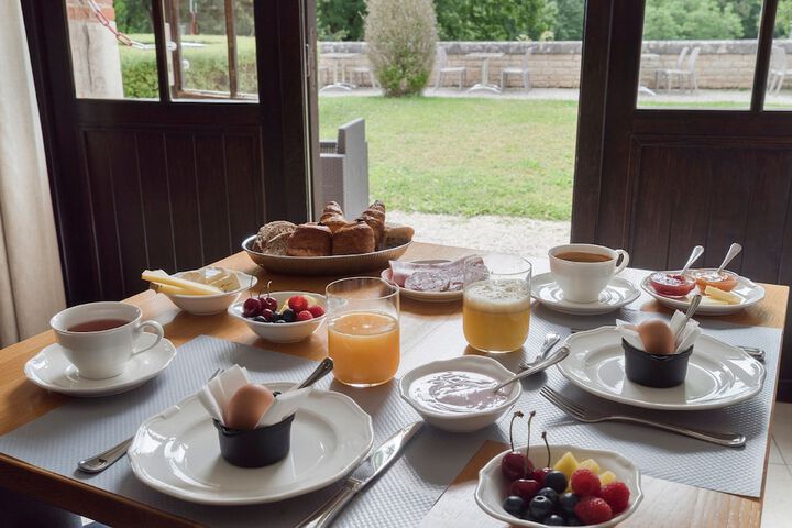 Breakfast/Coffee Service 37 of 62