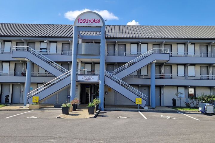 Hotel 68 of 81