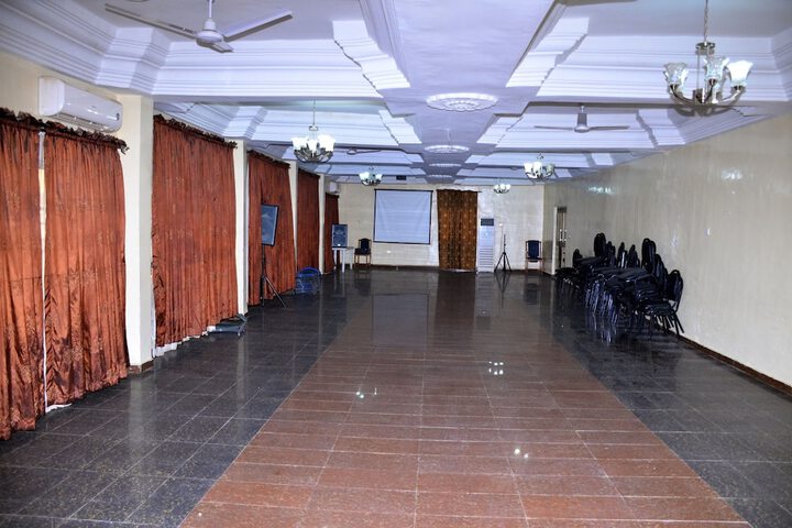 Ballroom/Hall 3 of 30