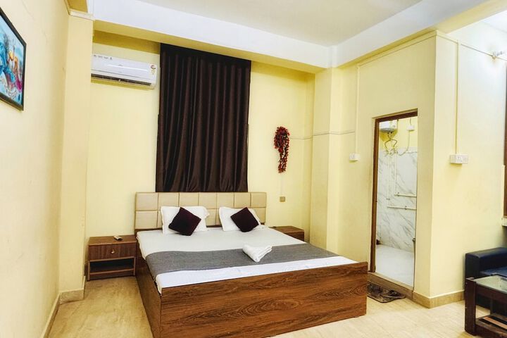 Room 19 of 46