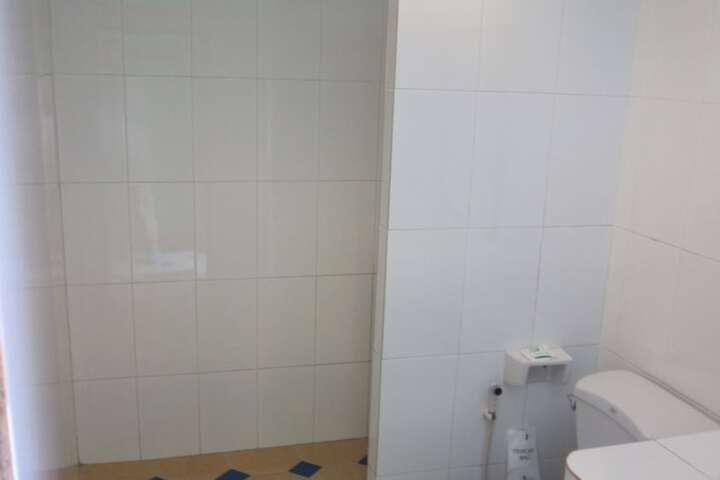 Room 19 of 33