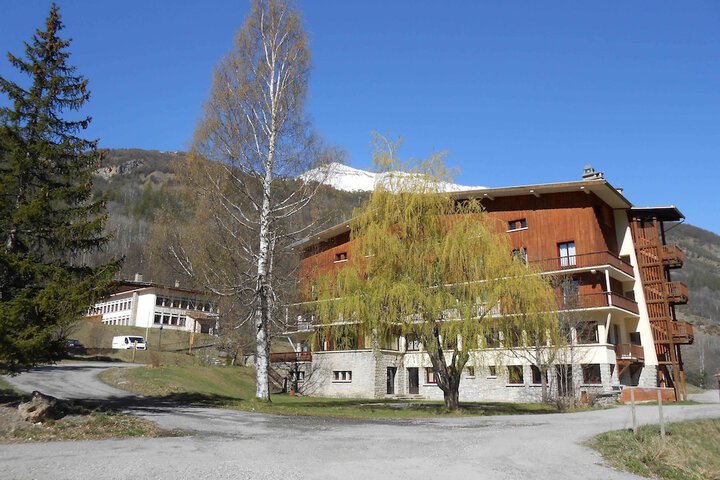 Property Grounds 17 of 30