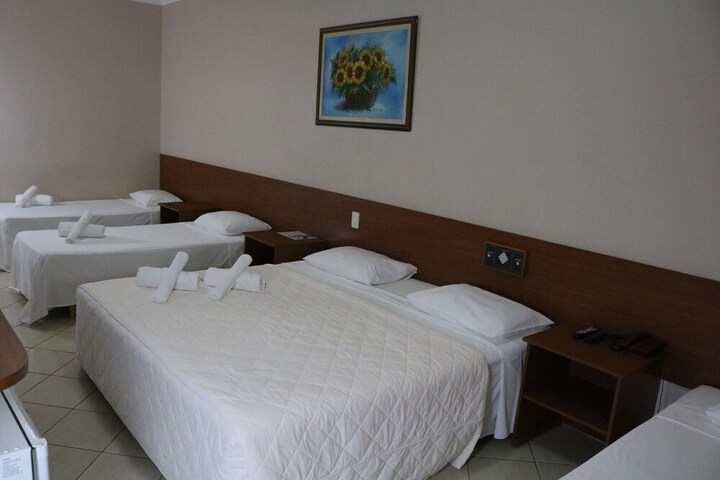 Room 20 of 49
