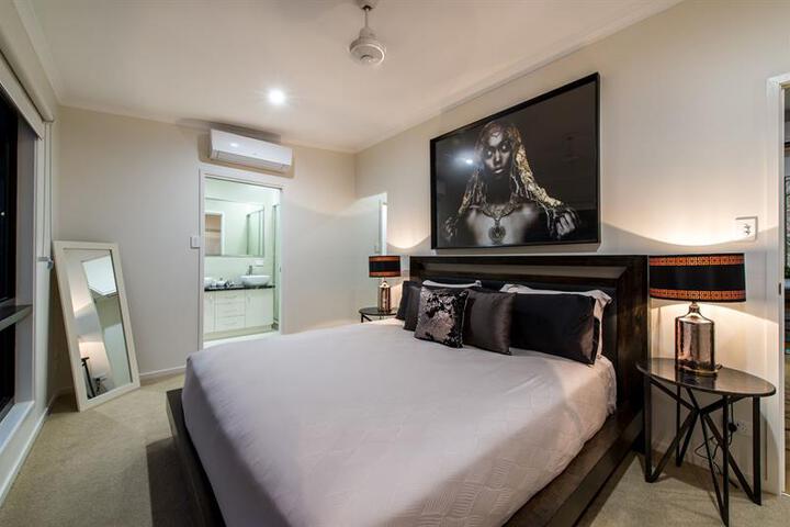 BUNDALEER HOME