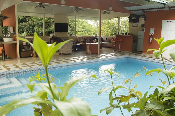 Pool 128 of 159