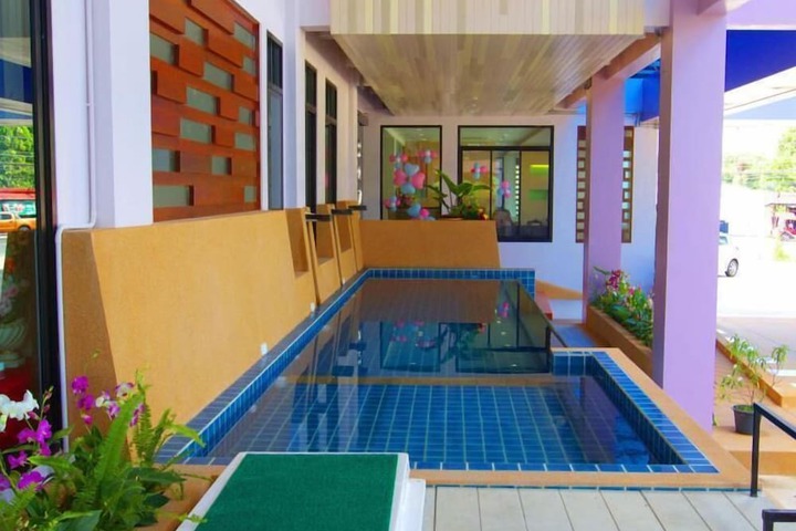 Pool 13 of 14
