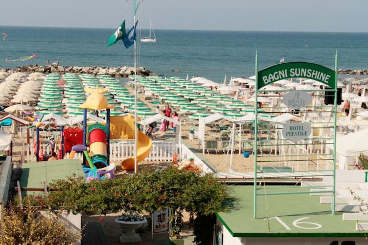 Beach 29 of 37