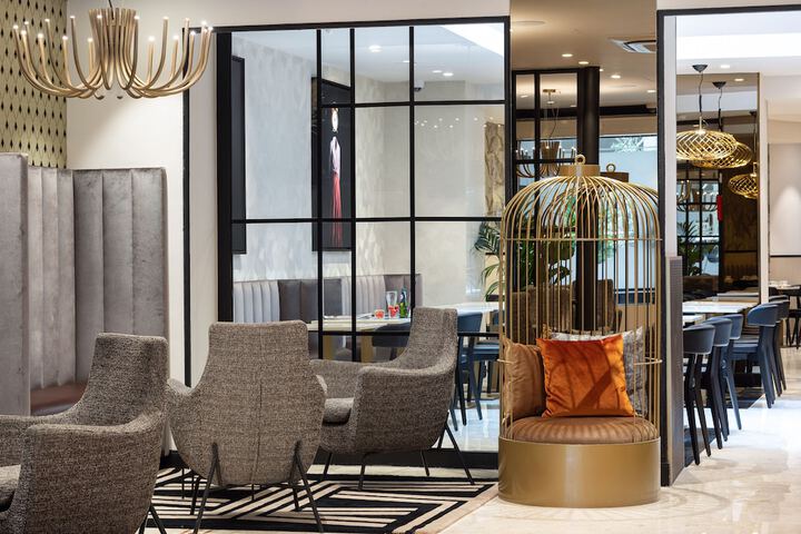 Guest Lobby