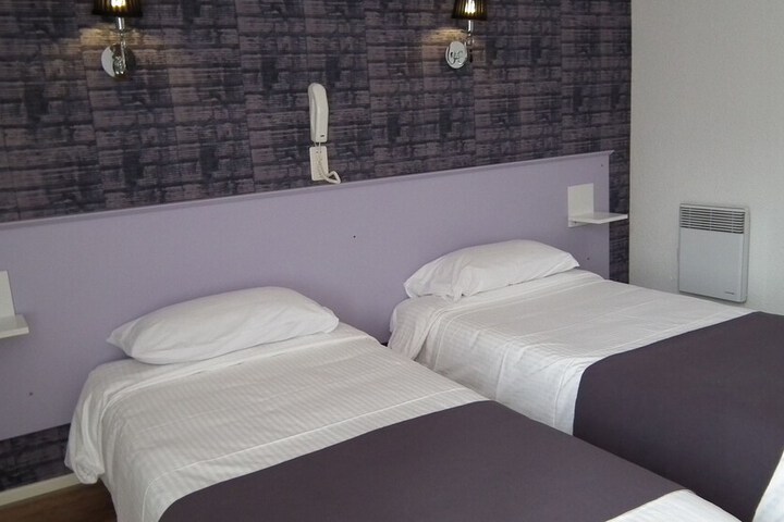 Room 13 of 52