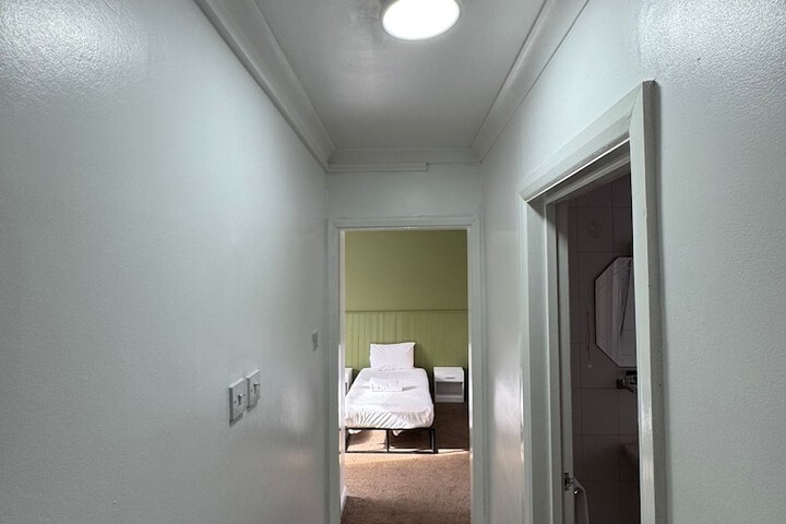 Room 42 of 71