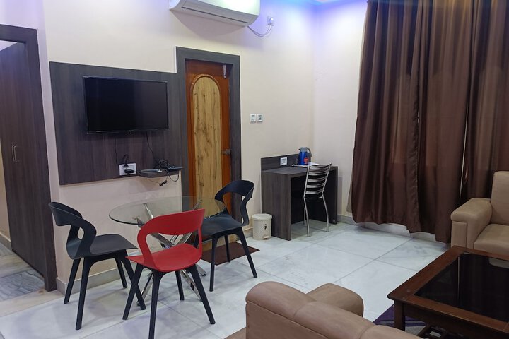 Room 25 of 58