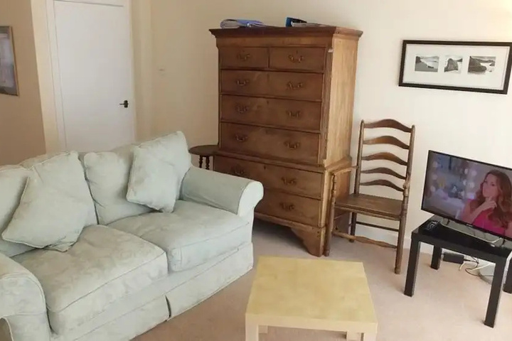 Croft Court 121