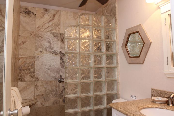 Hono Kai # B13 1 Bathroom Condo in Wailuku, HI