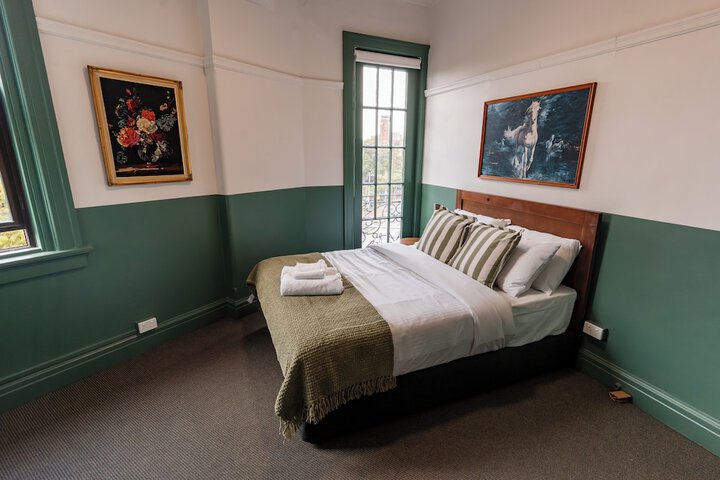 Room 3 of 30