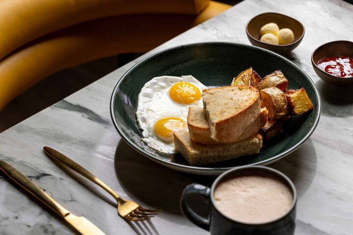 Breakfast meal