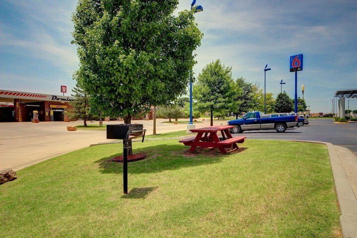 BBQ/picnic area