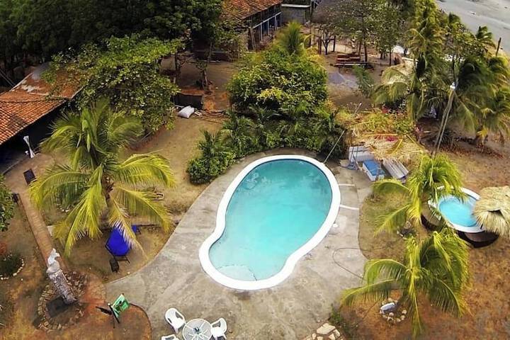 Pool 38 of 100