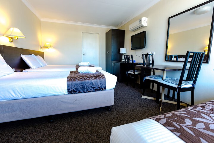 Room 29 of 57