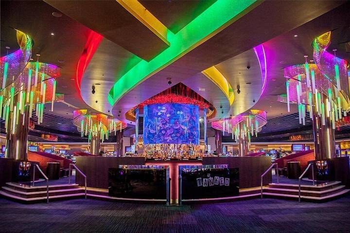 Entertainment 24 of 30