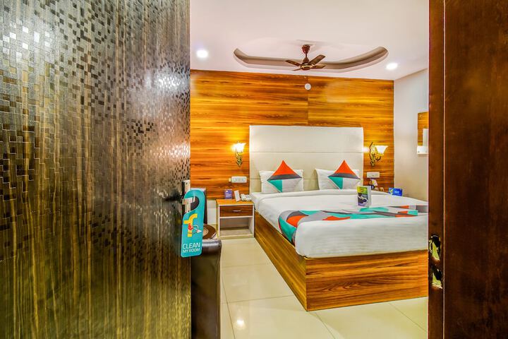 Room 15 of 15