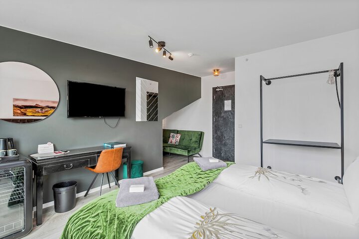 Room 86 of 123