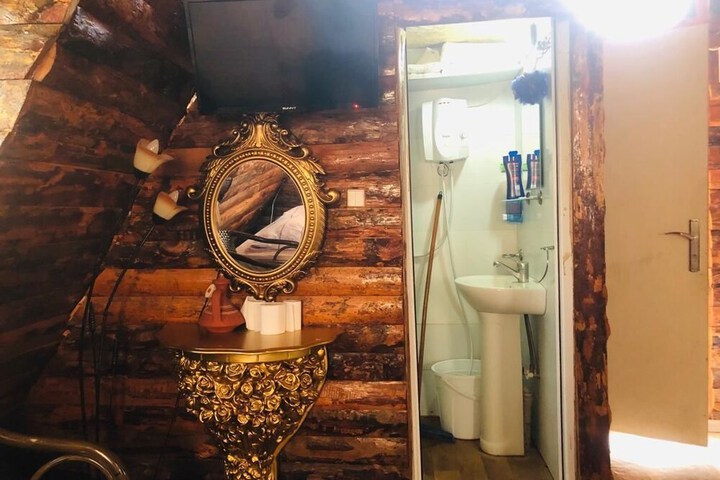 General 7 of 25
