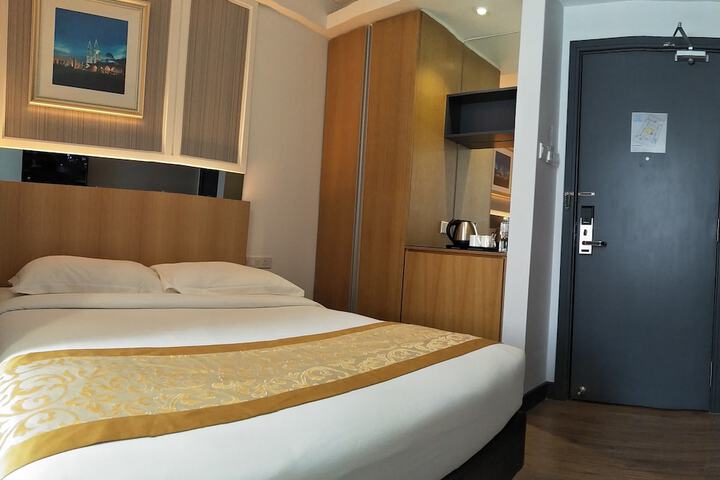 Room 20 of 47