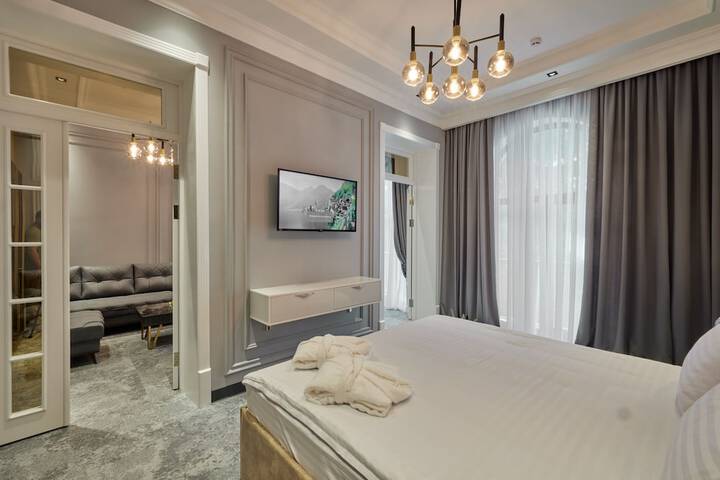 Room 21 of 31