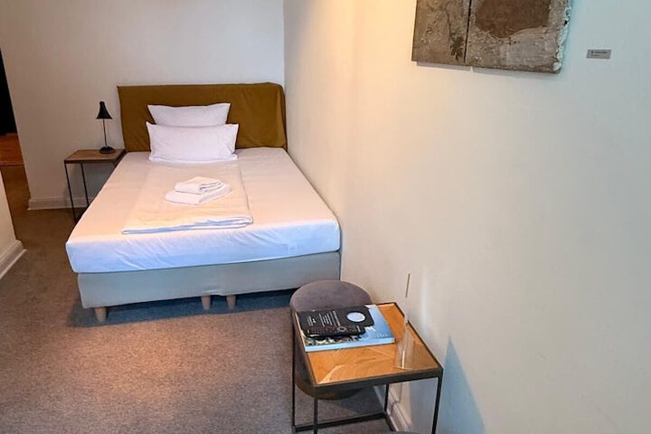 Room 11 of 62