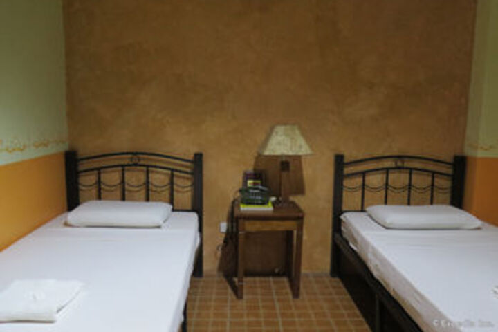 Room 29 of 74